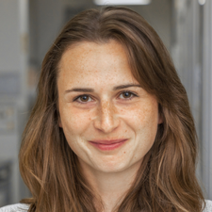 Portrait of Laura Spindler
